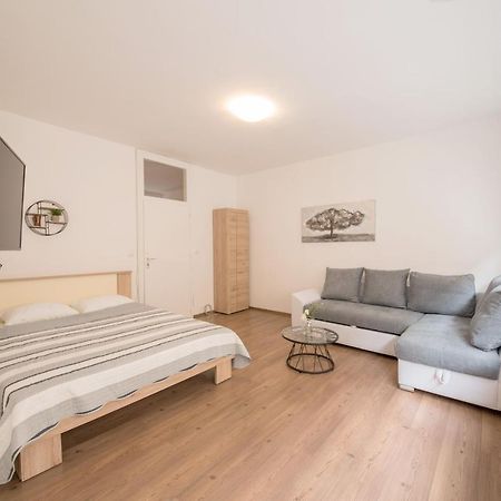 Aurora Apartment Zadar Eksteriør bilde