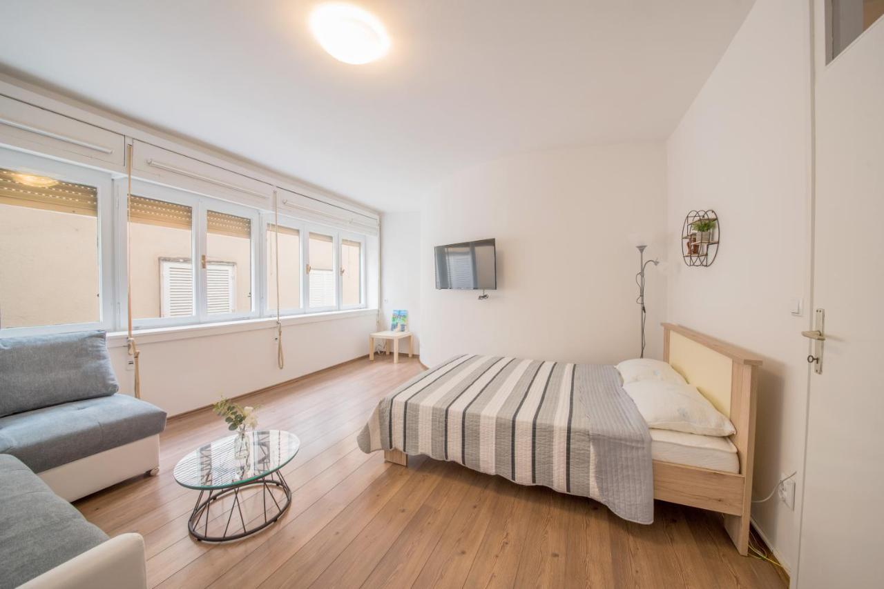Aurora Apartment Zadar Eksteriør bilde
