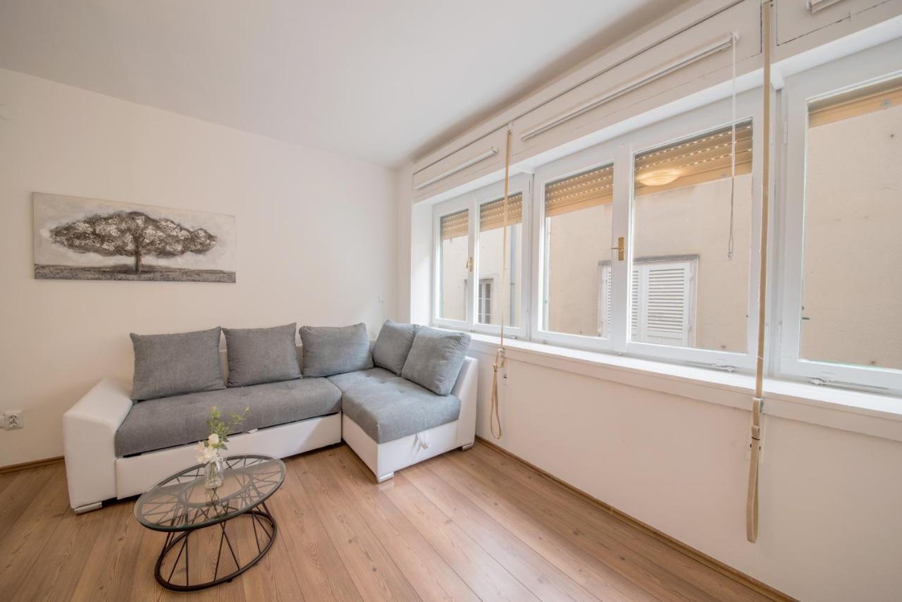Aurora Apartment Zadar Eksteriør bilde